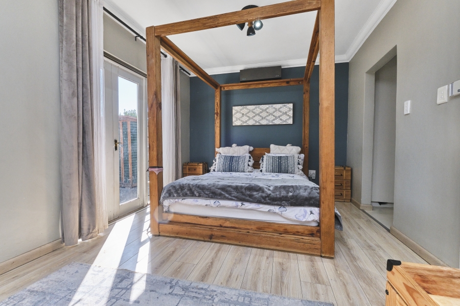 2 Bedroom Property for Sale in Barbeque Downs Gauteng