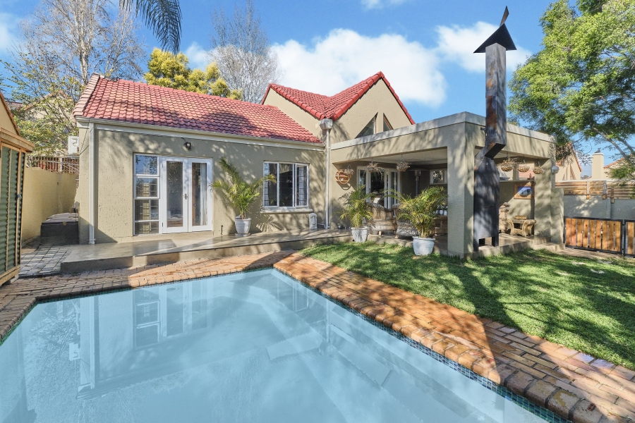 2 Bedroom Property for Sale in Barbeque Downs Gauteng