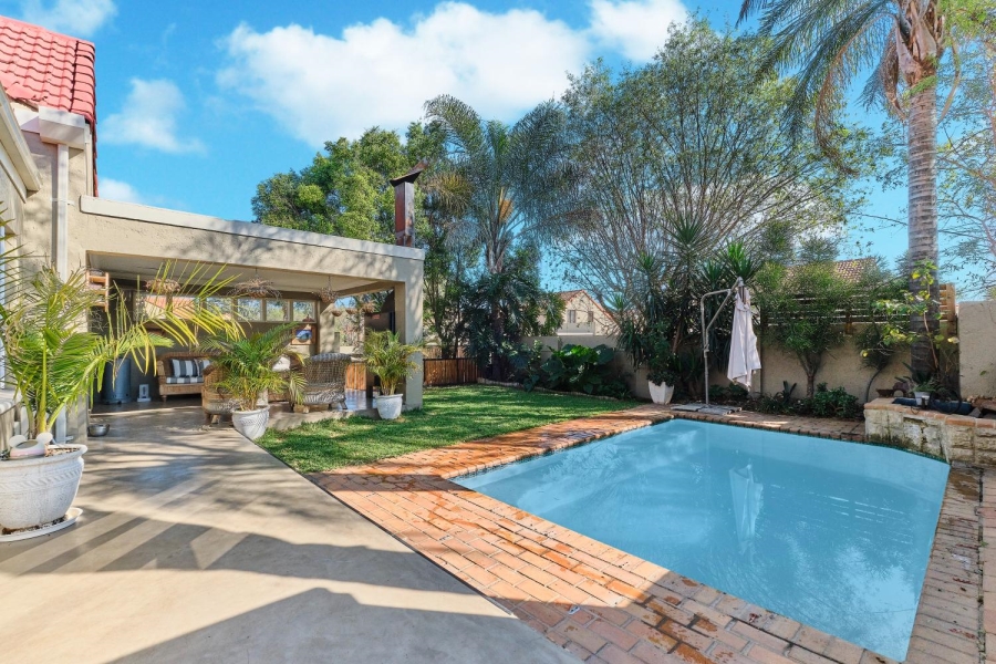 2 Bedroom Property for Sale in Barbeque Downs Gauteng