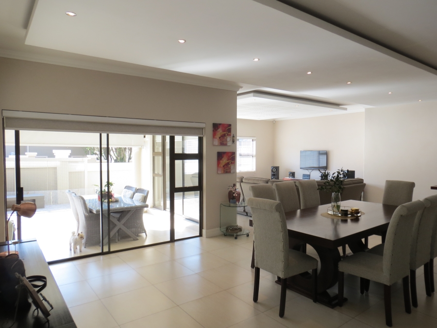 4 Bedroom Property for Sale in Greenstone Hill Gauteng