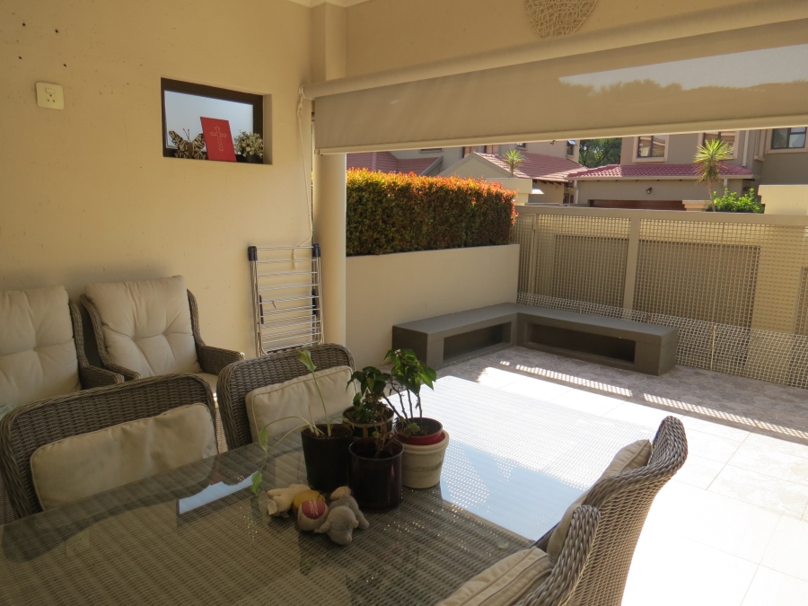 4 Bedroom Property for Sale in Greenstone Hill Gauteng