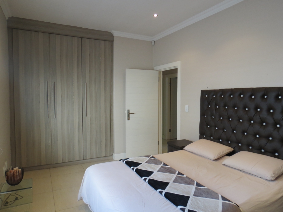 4 Bedroom Property for Sale in Greenstone Hill Gauteng