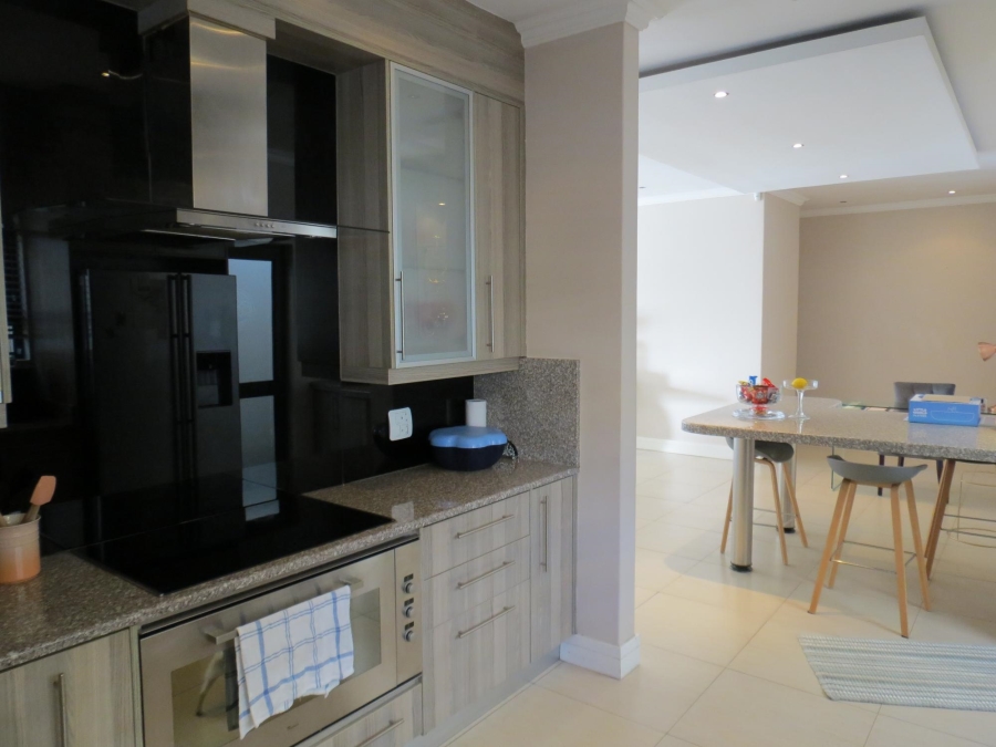 4 Bedroom Property for Sale in Greenstone Hill Gauteng