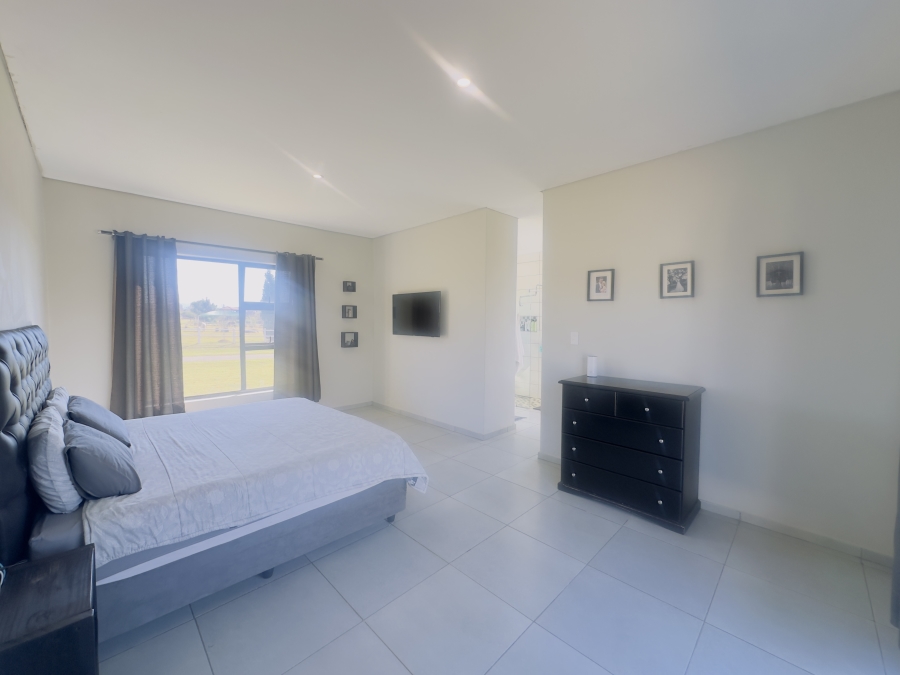 3 Bedroom Property for Sale in Blue Saddle Ranches Gauteng
