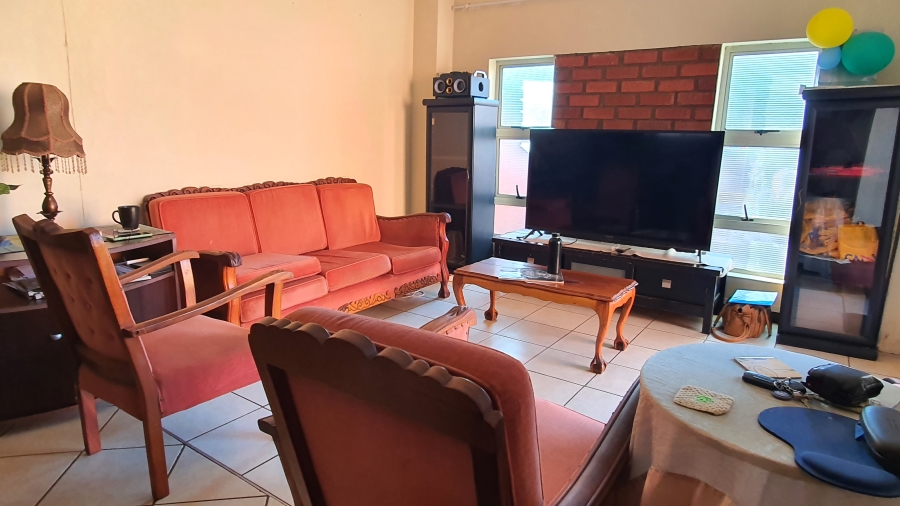 3 Bedroom Property for Sale in Equestria Gauteng