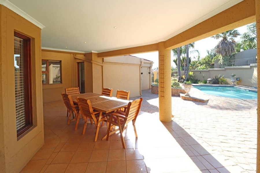 3 Bedroom Property for Sale in Marais Steyn Park Gauteng