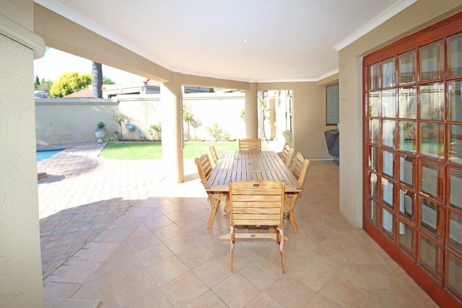 3 Bedroom Property for Sale in Marais Steyn Park Gauteng