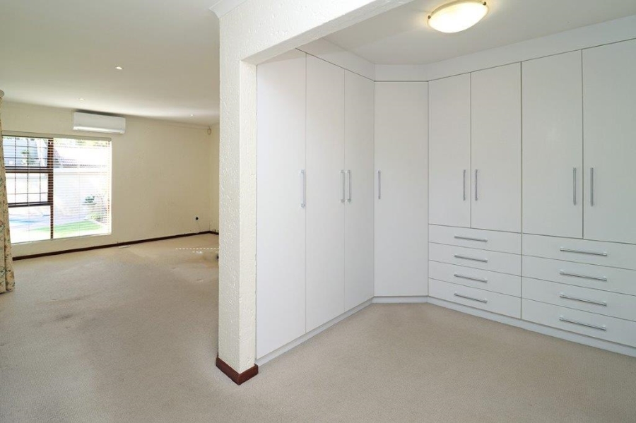 3 Bedroom Property for Sale in Marais Steyn Park Gauteng