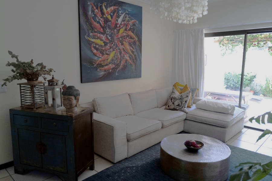 To Let 2 Bedroom Property for Rent in Bryanston Gauteng