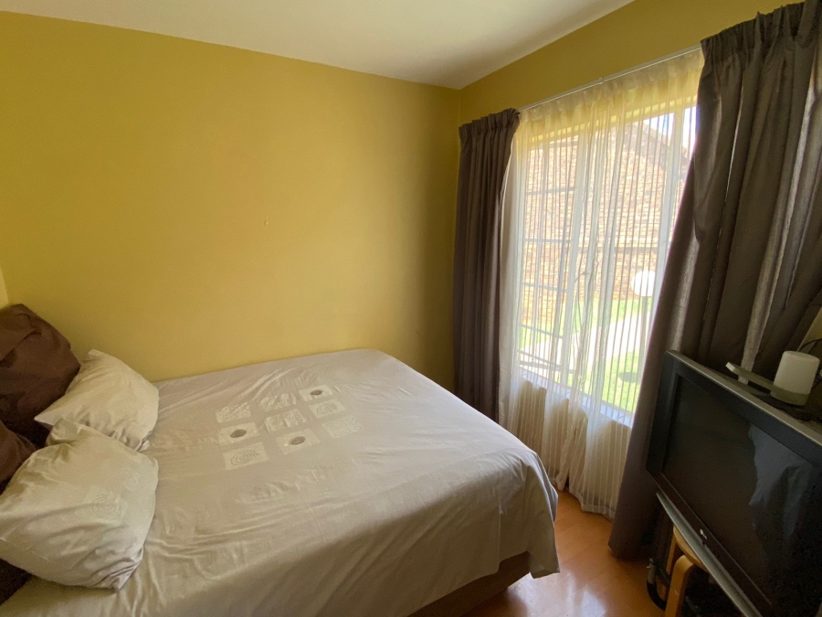To Let 2 Bedroom Property for Rent in Boardwalk Villas Gauteng