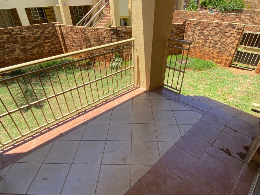 To Let 2 Bedroom Property for Rent in Boardwalk Villas Gauteng