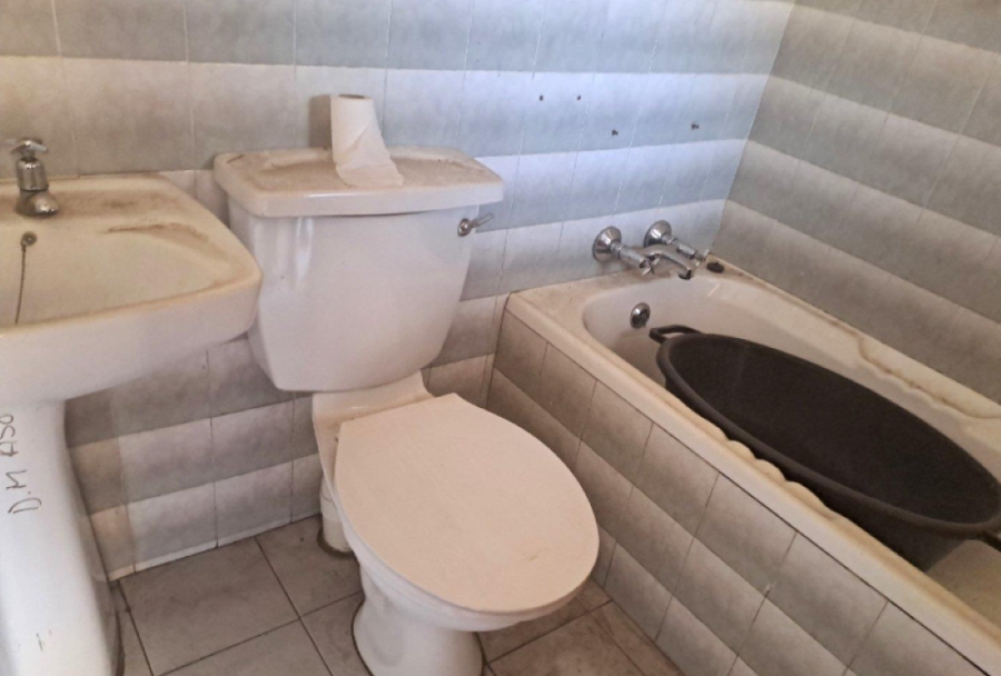 5 Bedroom Property for Sale in Spruit View Gauteng