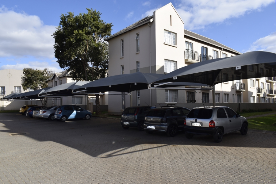 1 Bedroom Property for Sale in Klippoortje Gauteng