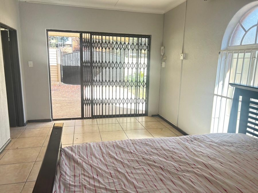 1 Bedroom Property for Sale in Randpark Ridge Gauteng