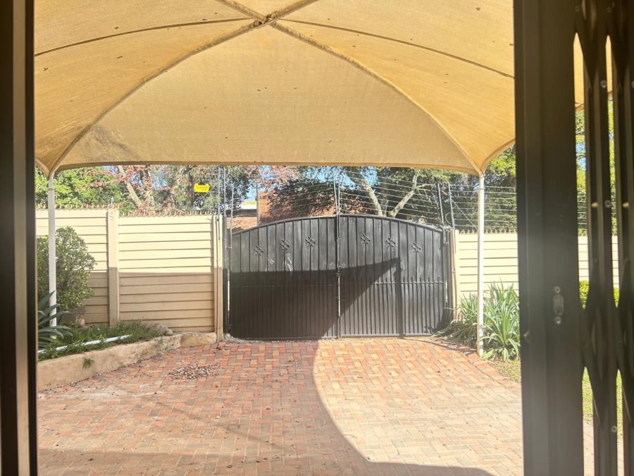 1 Bedroom Property for Sale in Randpark Ridge Gauteng