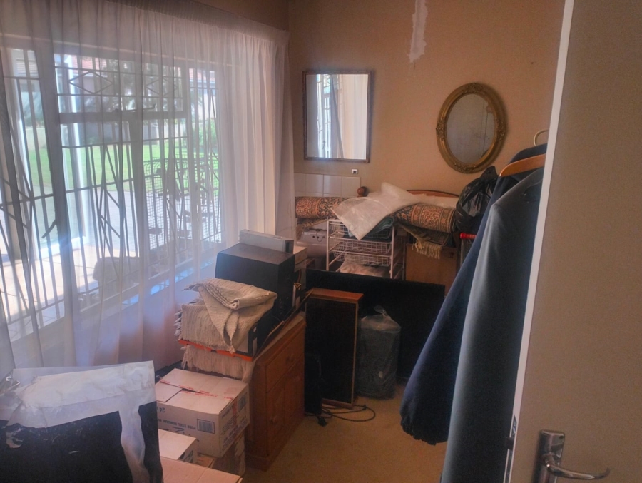 4 Bedroom Property for Sale in Waverley Gauteng