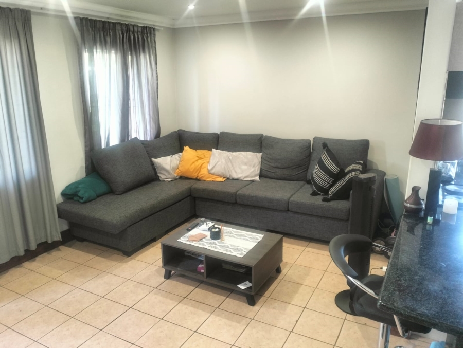 4 Bedroom Property for Sale in Waverley Gauteng
