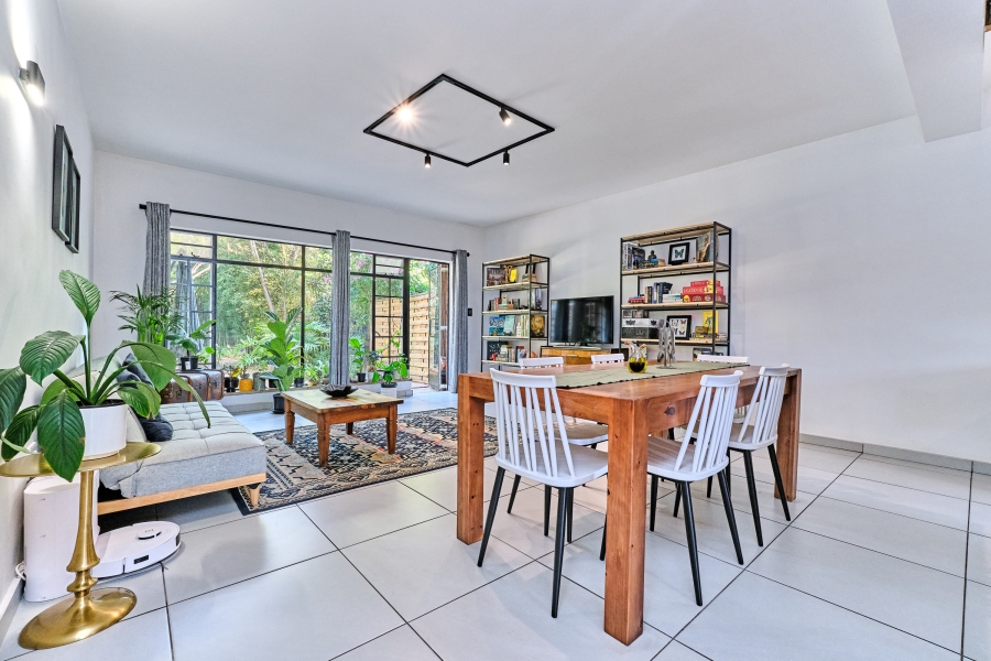 2 Bedroom Property for Sale in Oerderpark Gauteng