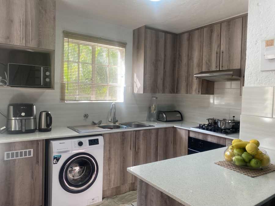 2 Bedroom Property for Sale in Bassonia Gauteng
