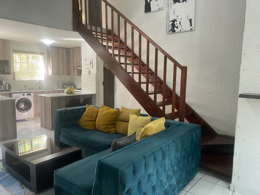 2 Bedroom Property for Sale in Bassonia Gauteng