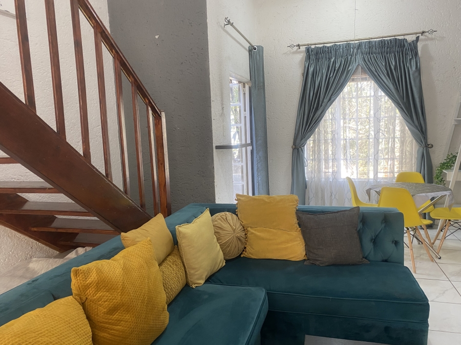 2 Bedroom Property for Sale in Bassonia Gauteng