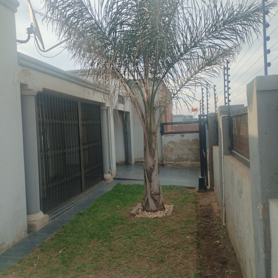 3 Bedroom Property for Sale in Tsakane Ext 1 Gauteng
