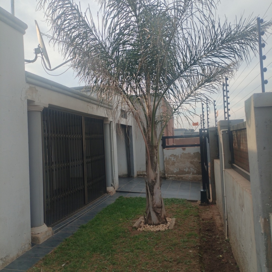 3 Bedroom Property for Sale in Tsakane Ext 1 Gauteng