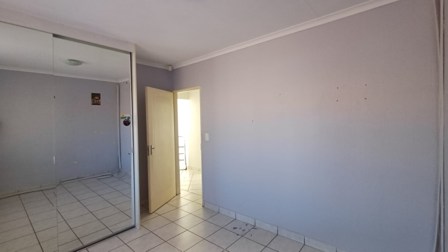 To Let 3 Bedroom Property for Rent in Florentia Gauteng