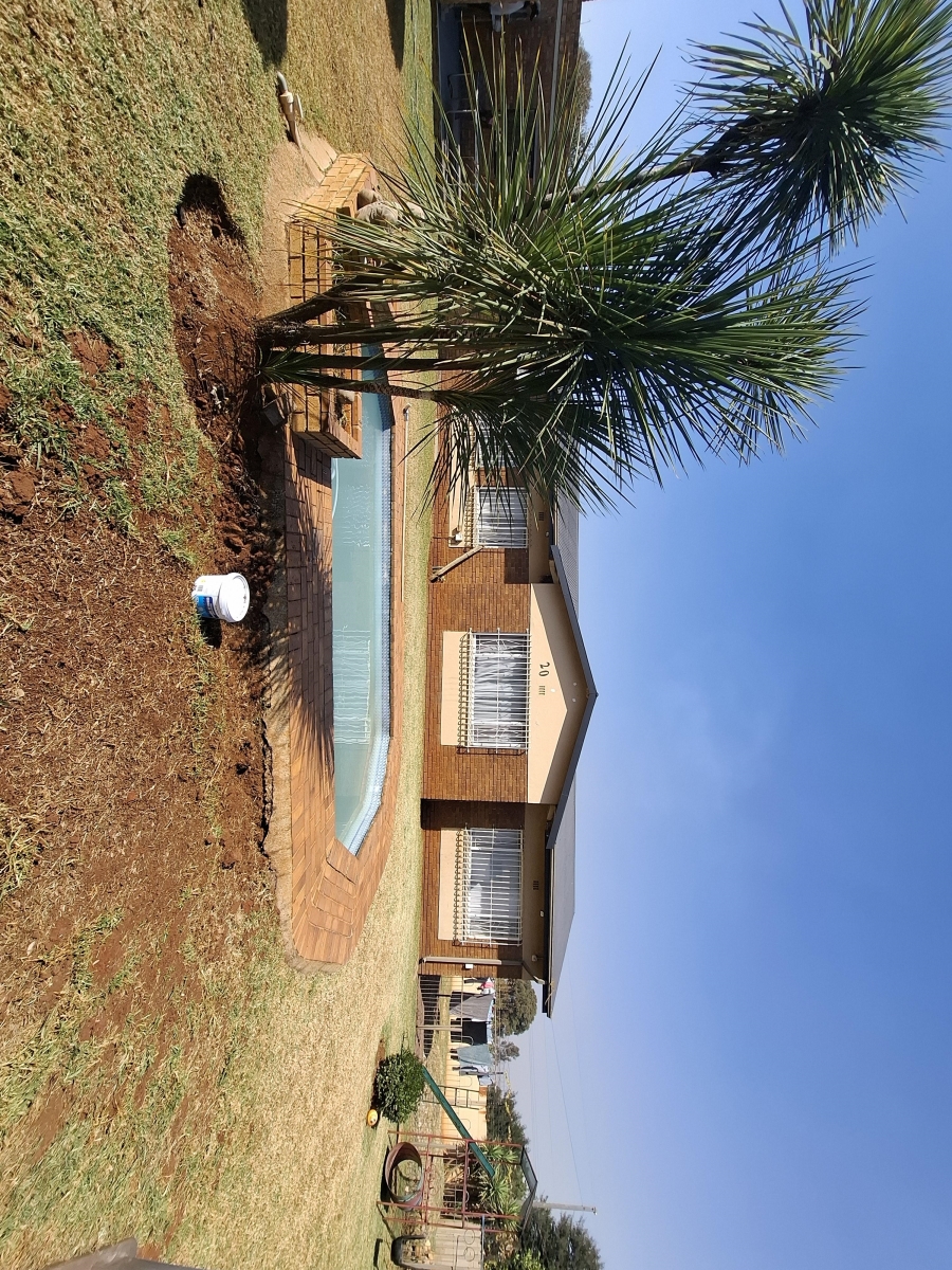 3 Bedroom Property for Sale in Dal Fouche Gauteng