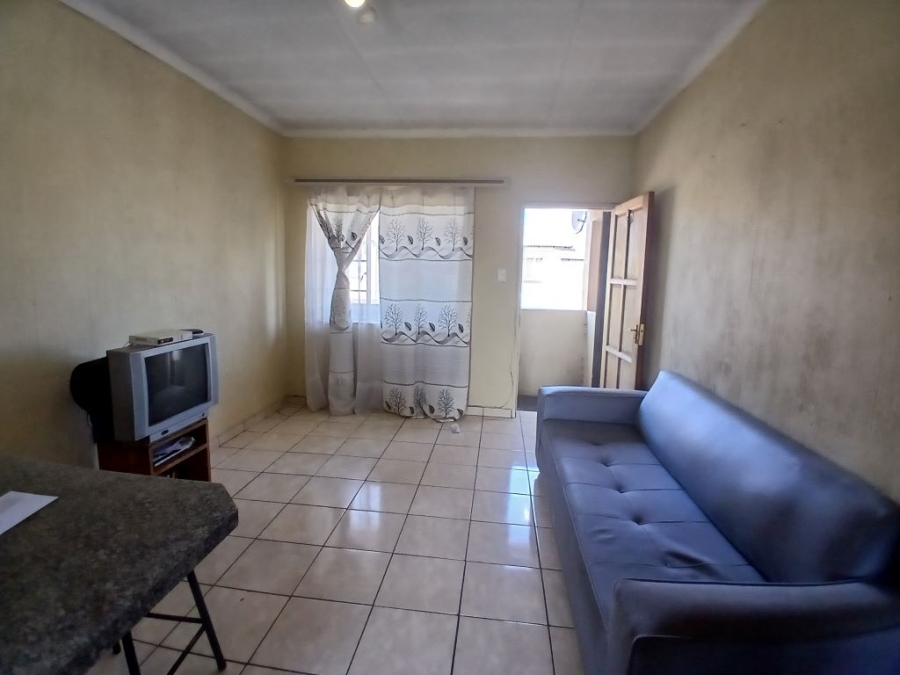 2 Bedroom Property for Sale in Elspark Gauteng