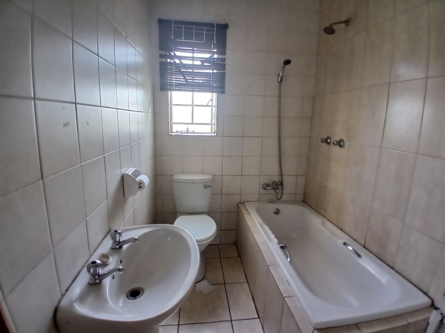 2 Bedroom Property for Sale in Elspark Gauteng