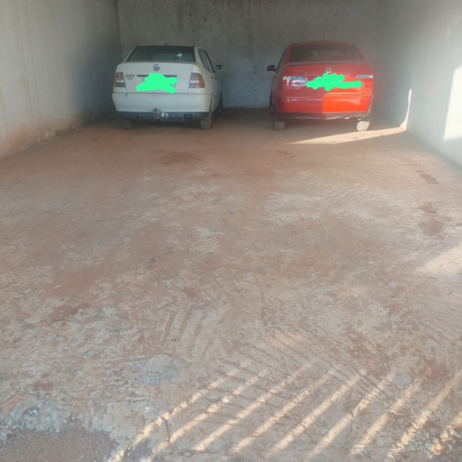 4 Bedroom Property for Sale in Tsakane Ext 11 Gauteng