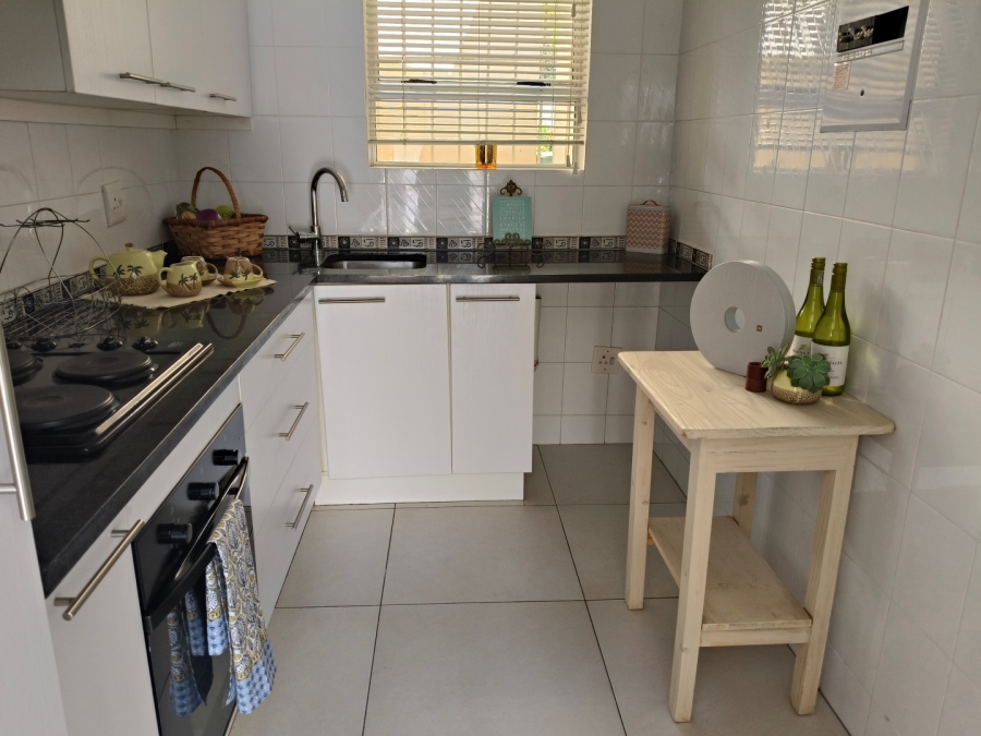 2 Bedroom Property for Sale in Benmore Gardens Gauteng