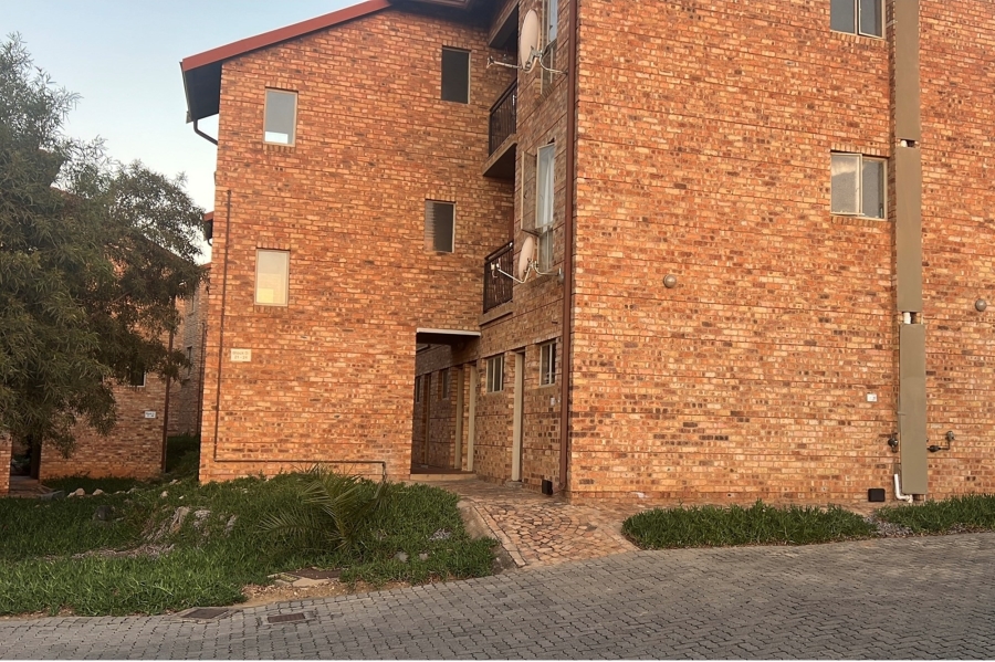 1 Bedroom Property for Sale in Wapadrand Gauteng