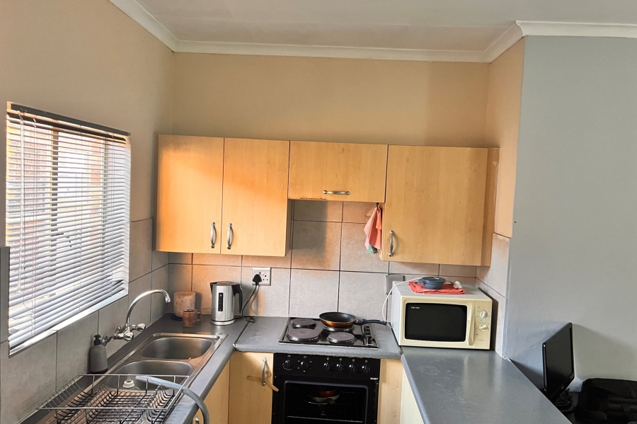 1 Bedroom Property for Sale in Wapadrand Gauteng