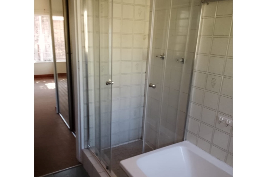 To Let 3 Bedroom Property for Rent in Birchleigh North Gauteng