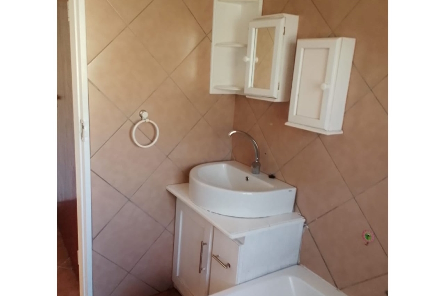 To Let 3 Bedroom Property for Rent in Birchleigh North Gauteng