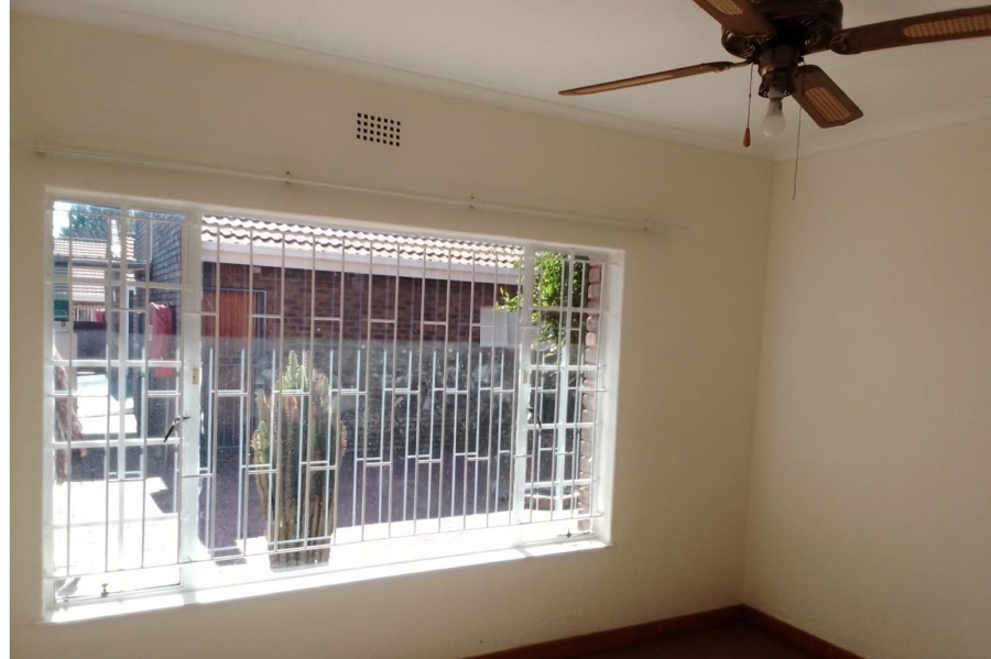 To Let 3 Bedroom Property for Rent in Birchleigh North Gauteng