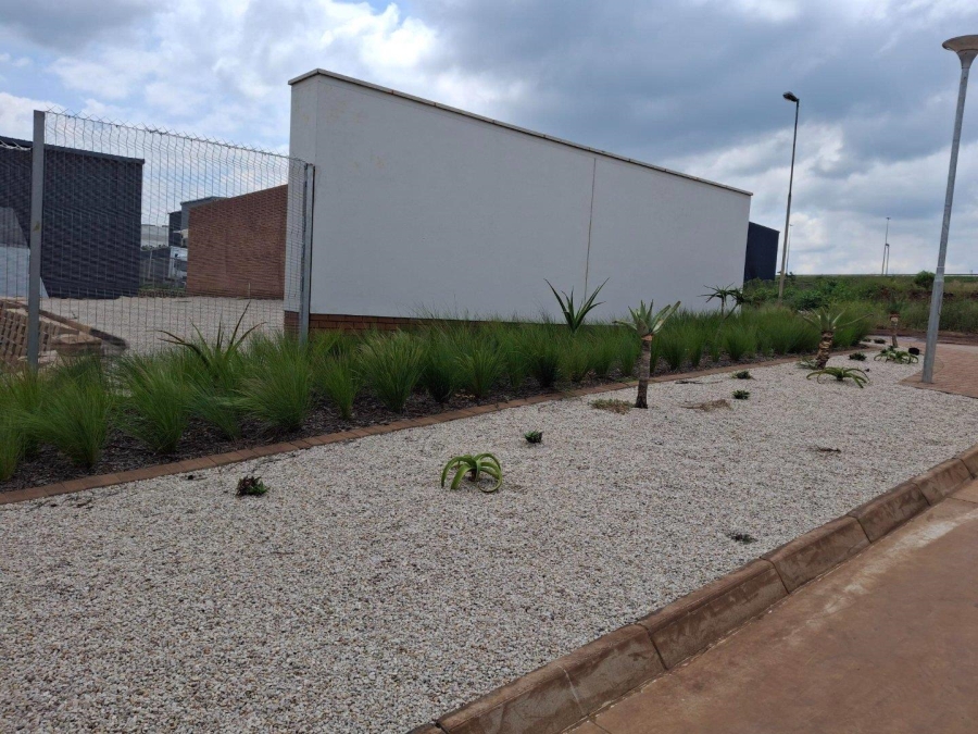 To Let commercial Property for Rent in Sterkfontein A H Gauteng