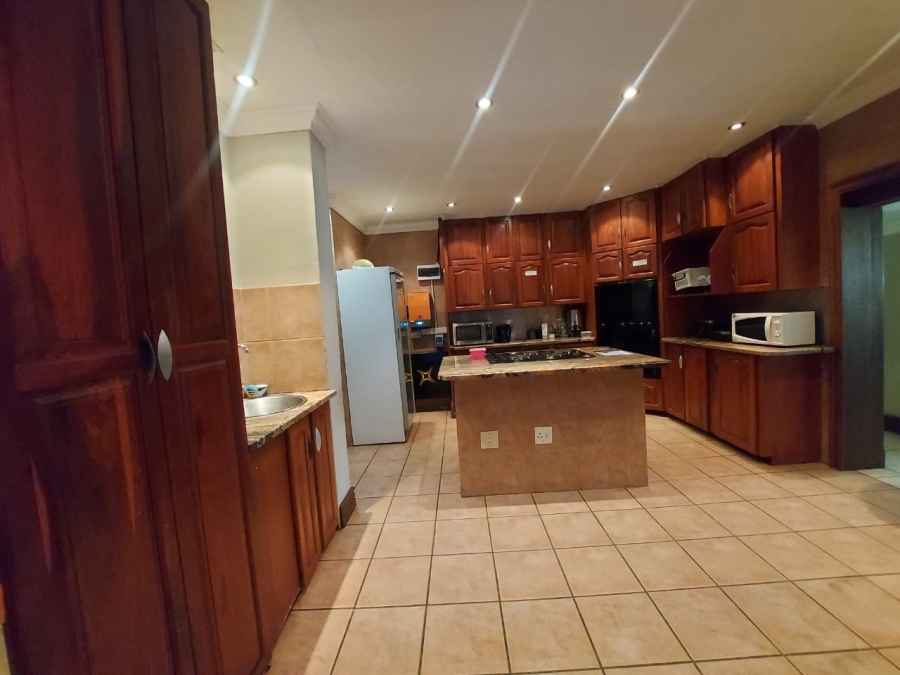 Commercial Property for Sale in Moreleta Park Gauteng