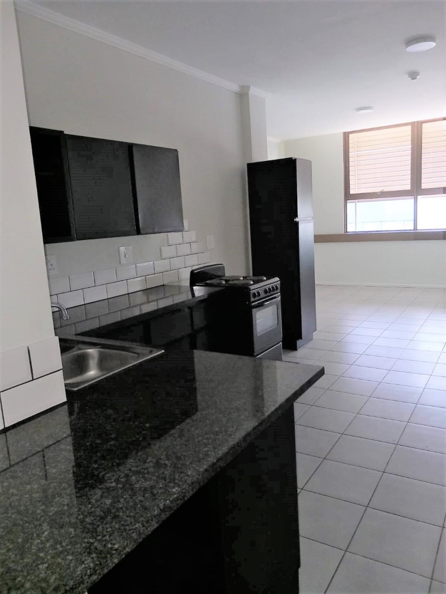 To Let 2 Bedroom Property for Rent in Florida Gauteng