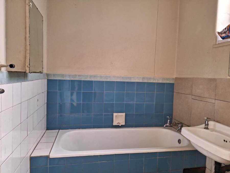 To Let 5 Bedroom Property for Rent in Yeoville Gauteng