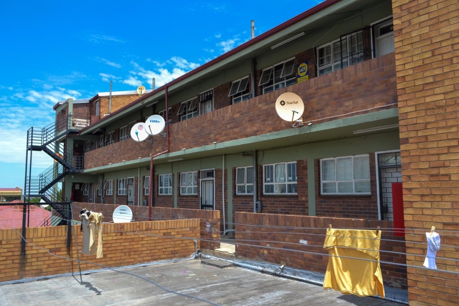 To Let 1 Bedroom Property for Rent in Brixton Gauteng