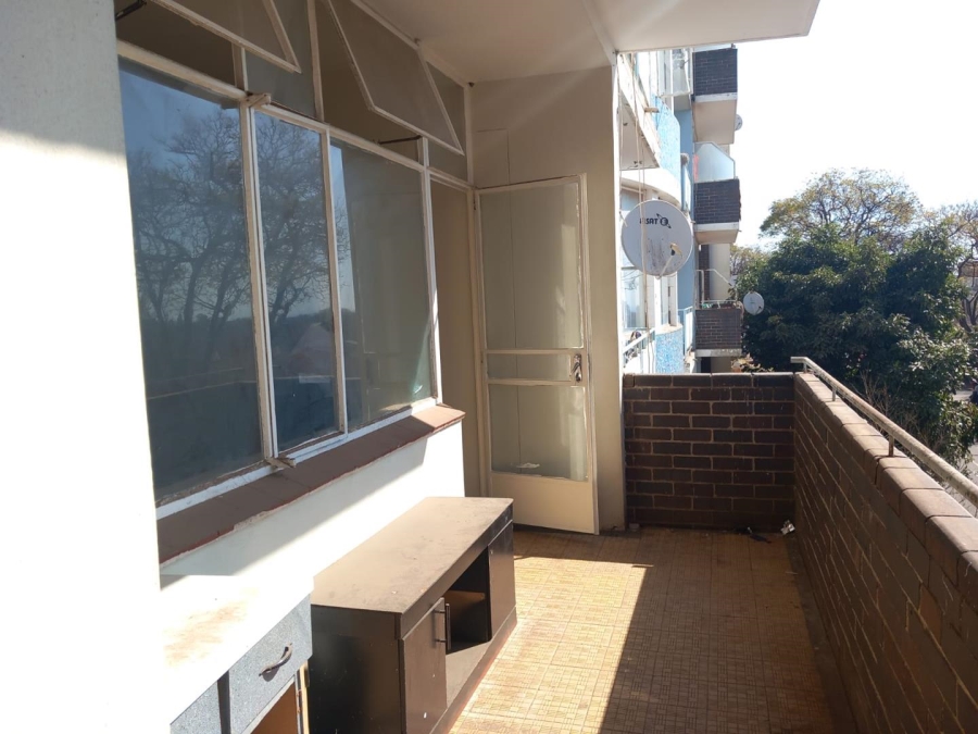 To Let 5 Bedroom Property for Rent in Yeoville Gauteng
