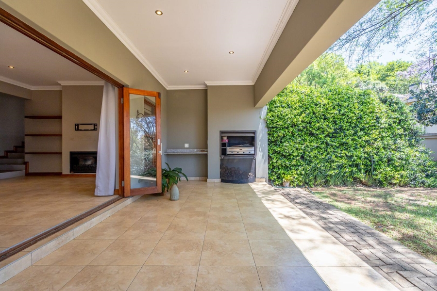 3 Bedroom Property for Sale in Northcliff Gauteng