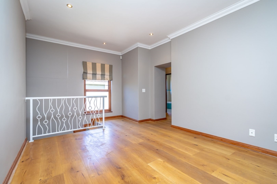3 Bedroom Property for Sale in Northcliff Gauteng