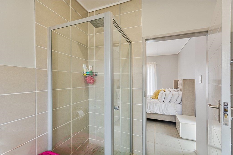 3 Bedroom Property for Sale in Rooihuiskraal North Gauteng