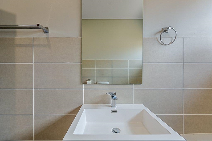 3 Bedroom Property for Sale in Rooihuiskraal North Gauteng