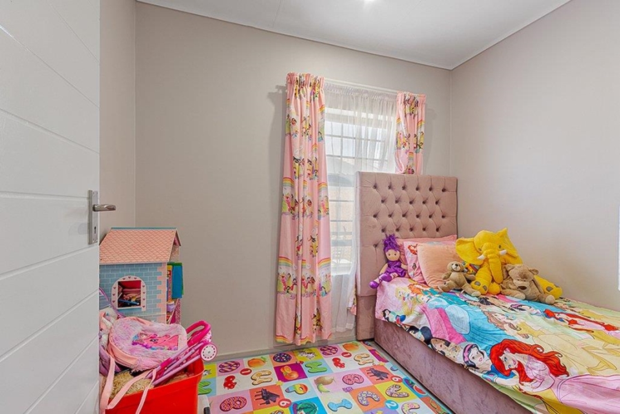 3 Bedroom Property for Sale in Rooihuiskraal North Gauteng