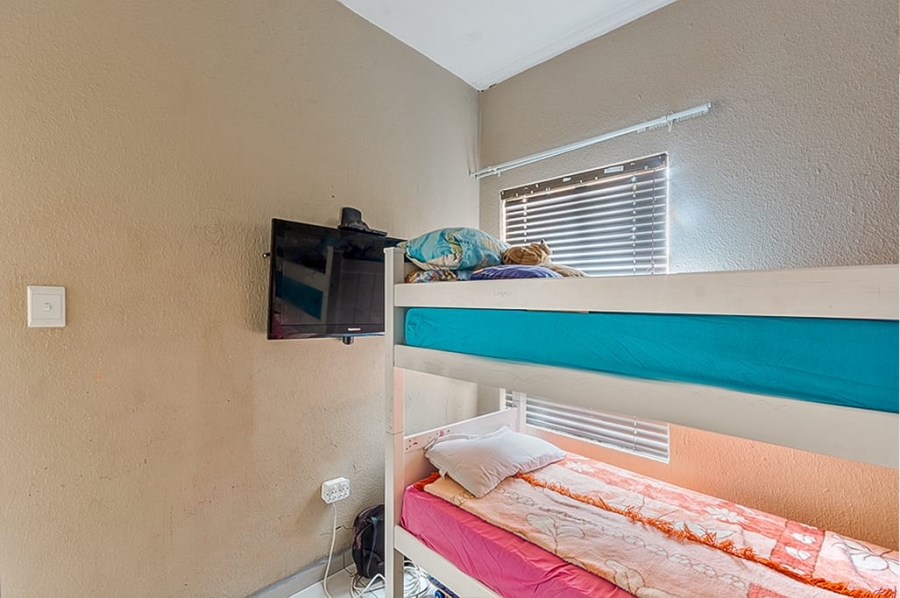 2 Bedroom Property for Sale in Edleen Gauteng